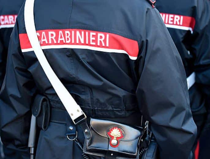 Blitz Dei Carabinieri Ad Avellino Chiuso Locale